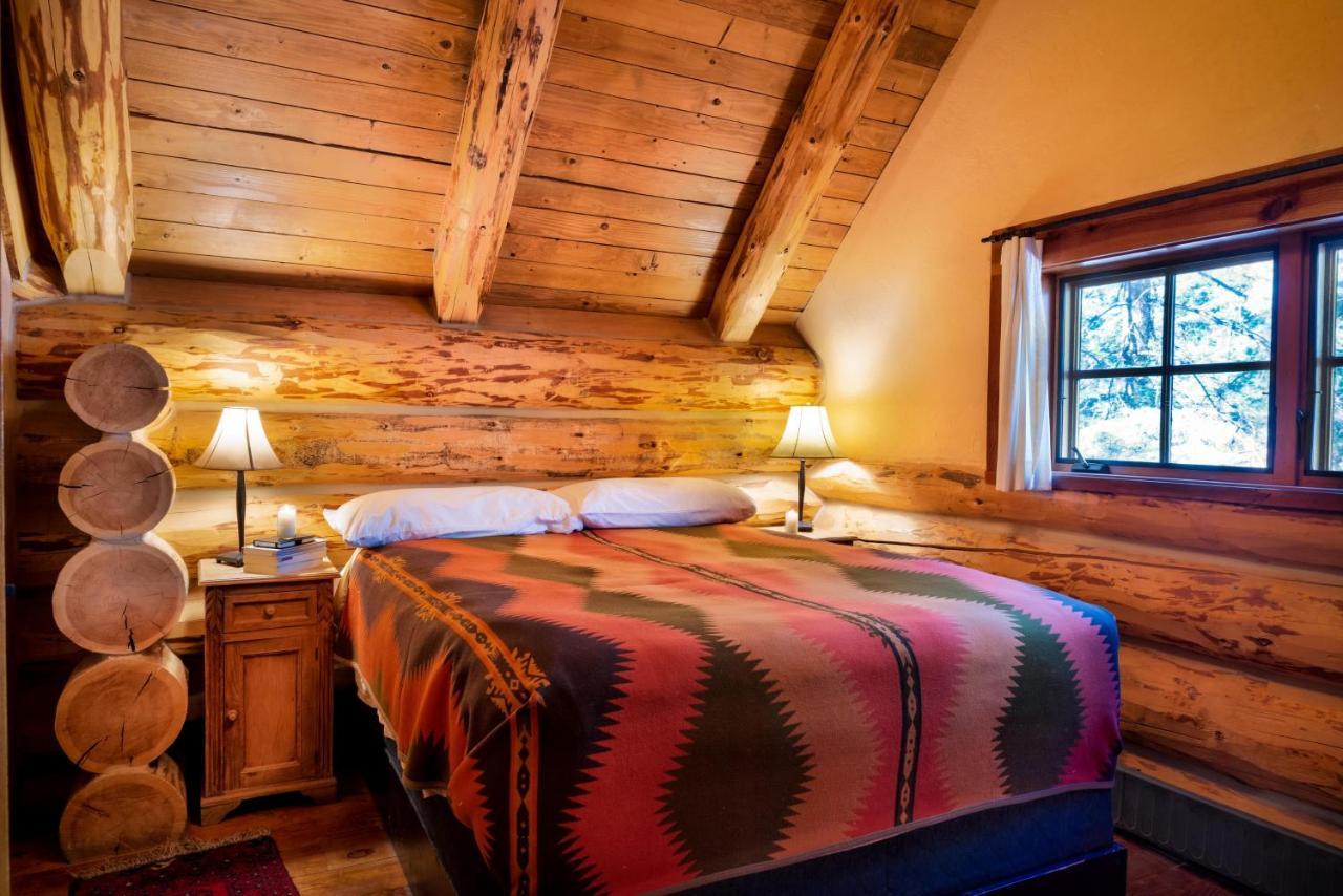 Corkins Lodge Chama エクステリア 写真