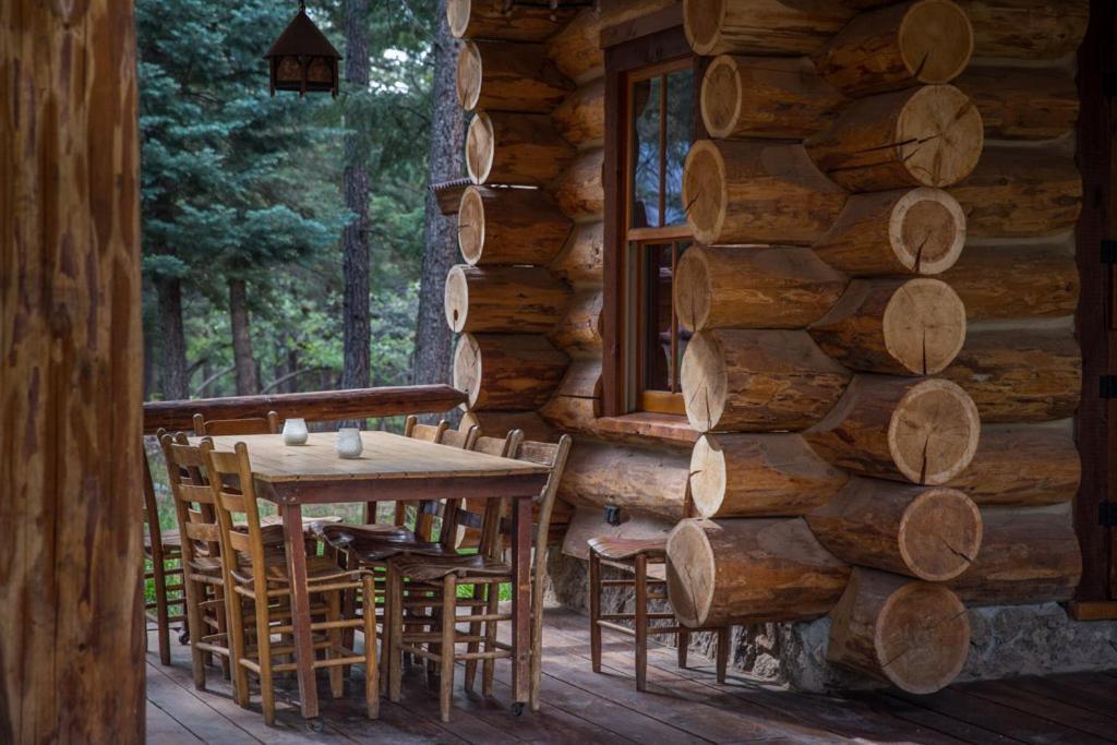 Corkins Lodge Chama エクステリア 写真