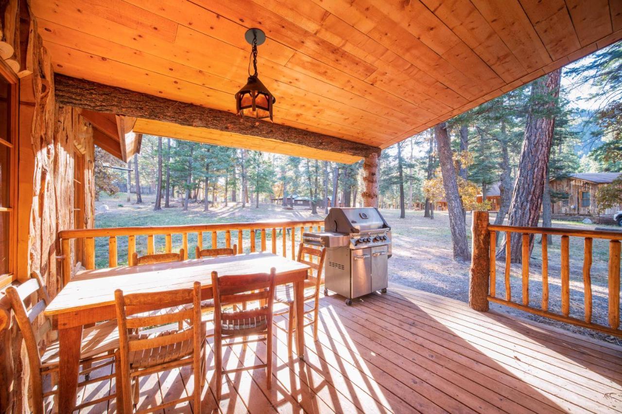 Corkins Lodge Chama エクステリア 写真